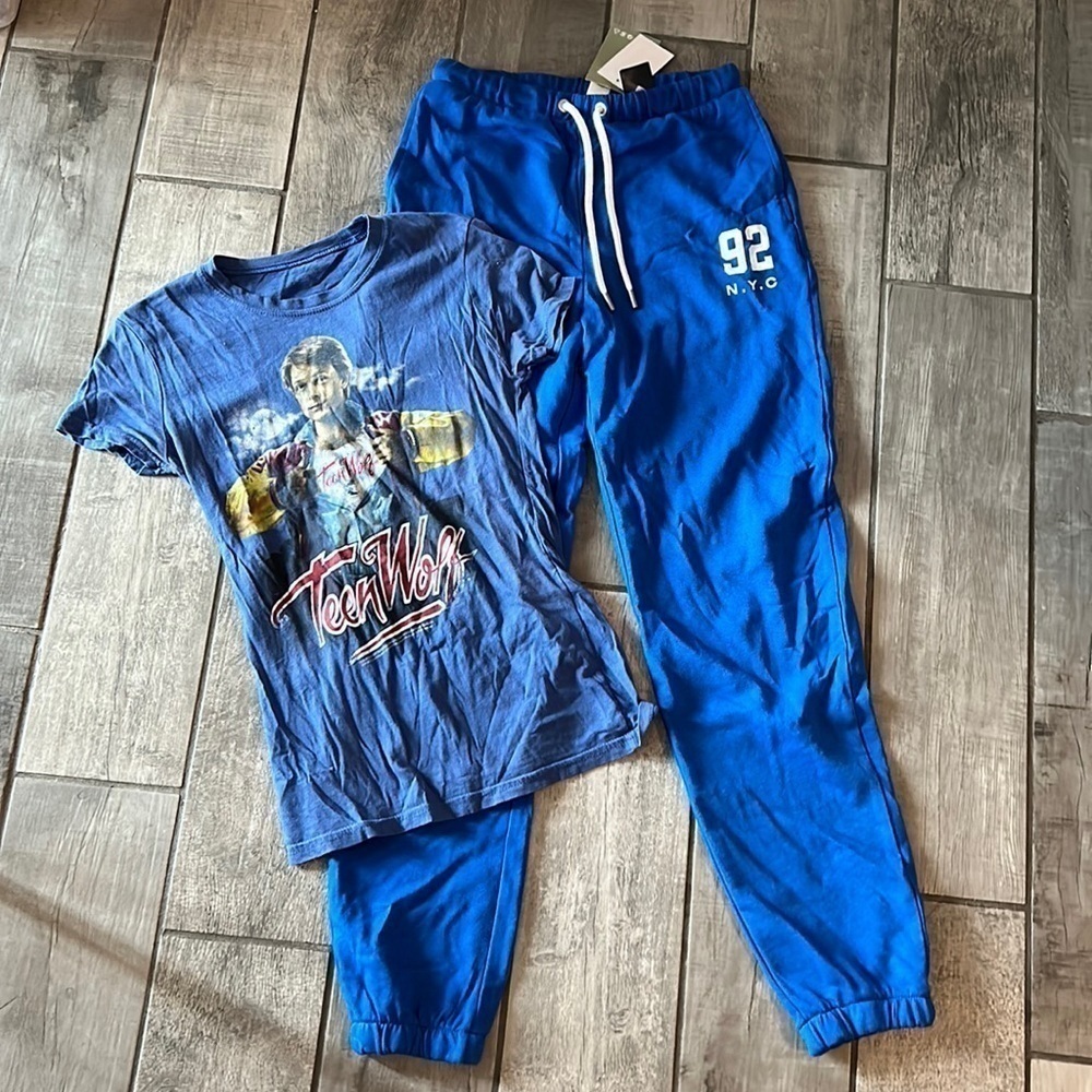 H&M NYC 92 blue sweatpants / teen wolf short sleeve graphic tee XS women’s set